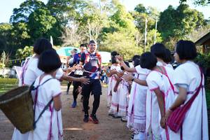 BIB: 187
                            <button type="button" onclick="openModal(18989978)" class="btn btn-primary btn-sm float-right btn-popup" data-toggle="modal" data-target=".modal-high-quality">
                        <i class="fas fa-shopping-cart"></i> Add to Cart
                    </button>
                                            <button type="button" onclick="isThisMe(18989978, true)" class="btn btn-success btn-sm float-right btn-popup btn-isme hidden" data-toggle="tooltip" data-placement="bottom" title="นี่คือรูปของคุณใช่ไหม คลิกที่นี่เพื่อเอาเข้าอัลบั้ม">
                        <i class="fas fa-plus"></i> Add to album
                    </button>
                    <button type="button" onclick="isThisMe(18989978, false)" class="btn btn-warning btn-sm float-right btn-popup btn-isnotme hidden">
                        <i class="fas fa-ban"></i> Remove from album
                    </button>